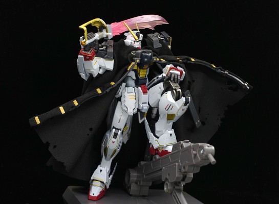 METAL BUILD 机动战士海盗高达 XM-X1 海盗高达X1