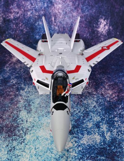 DX超合金 超时空要塞 VF-1J 女武神（一条辉机）