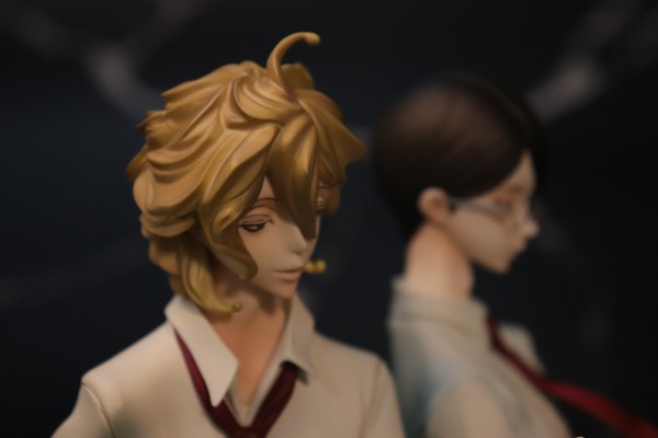 胸像 同级生 佐条利人&草壁光