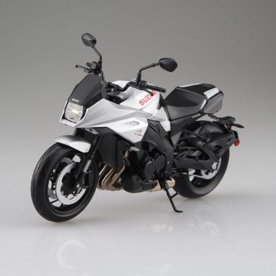 1/12完成品 摩托车SUZUKI GSX-S1000S KATANA金属神秘银