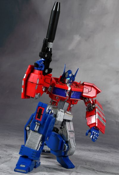 风雷模型 (#03) 变形金刚 擎天柱（IDW ver.）