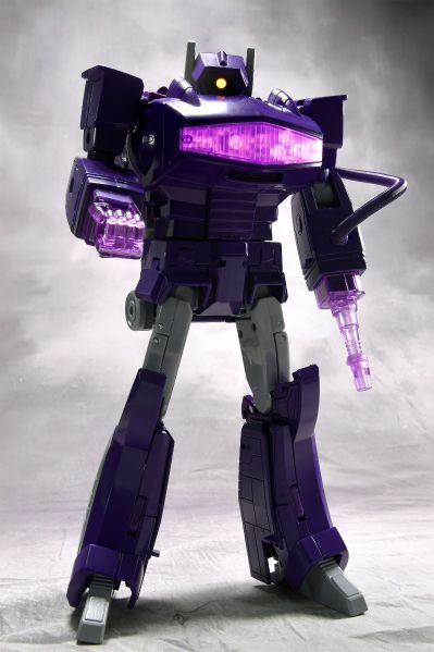 变形金刚大师级 MP-29 防卫参谋震荡波