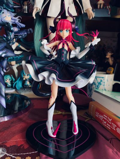 Fate / Grand Order 	伊丽莎白·巴托里伯爵夫人