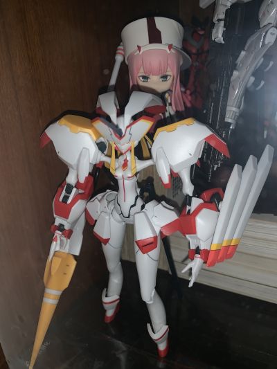 MODEROID Darling in the FranXX 鹤望兰