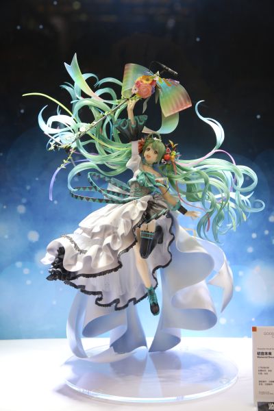 初音未来 纪念服饰（10周年绘图比赛大赏）