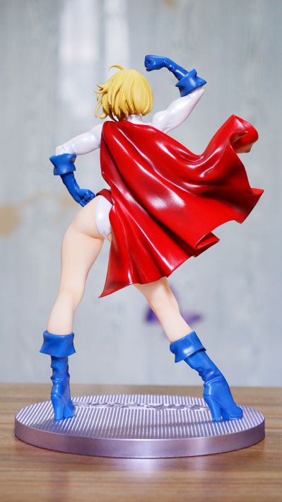 美少女スタチュー DC Universe パワーガール 2nd Edition