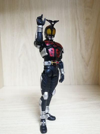 S.H.Figuarts（真骨雕制法）   假面骑士黑暗甲斗王