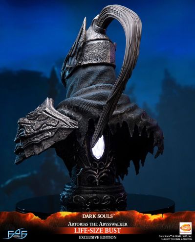 黑暗之魂 "漫步深渊"亚尔特留斯 真人尺寸胸像 Exclusive Edition