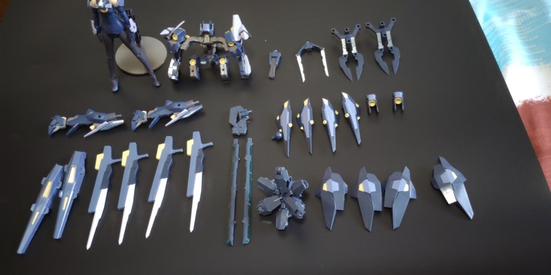 机甲少女 脊柱夜刃