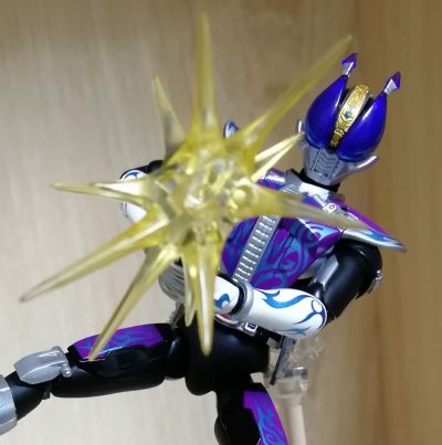 S.H.Figuarts 假面骑士：电王 假面骑士电王 圣剑形态 -20假面骑士踢/平成二十骑士纪念版-