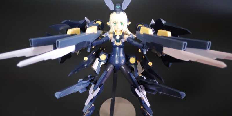 机甲少女 脊柱夜刃