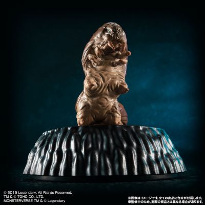 HGD+ 	哥斯拉：怪兽之王 摩斯拉幼虫