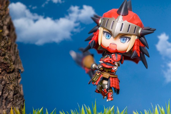 粘土人#993-DX 怪物猎人:世界  雄火龙装女猎人