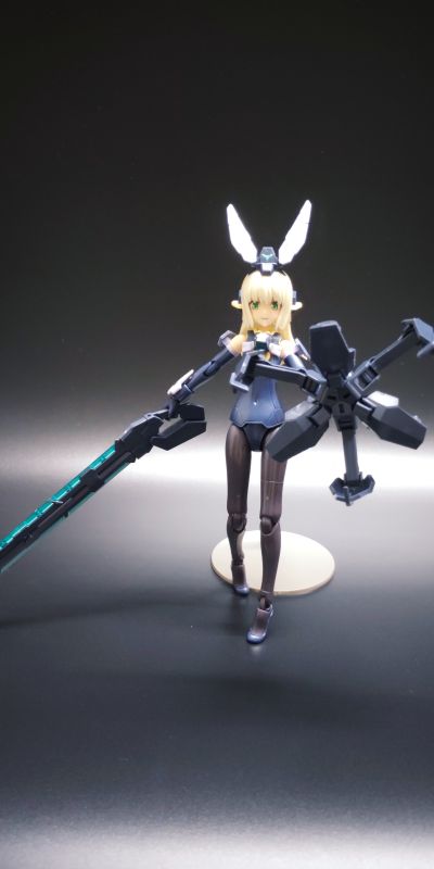 机甲少女 脊柱夜刃