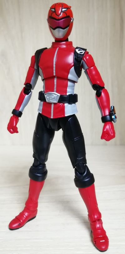 S.H.Figuarts 红色捍卫者（暂译）