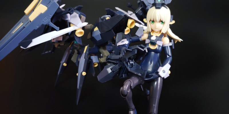 机甲少女 脊柱夜刃