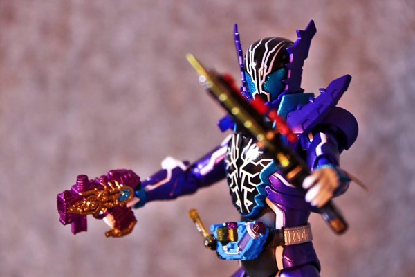 S.H.Figuarts  假面骑士恶霸