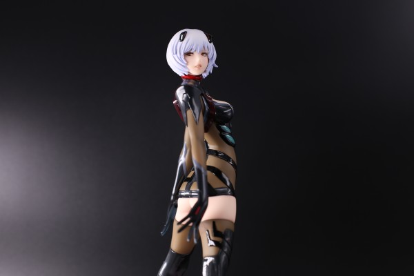 EVA新剧场版：Q 绫波丽 EVANGELION STORE 限定版