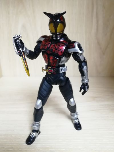 S.H.Figuarts（真骨雕制法）   假面骑士黑暗甲斗王