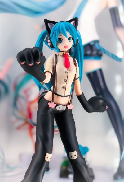 SQ系列  初音未来赛车女郎 赛车未来2016