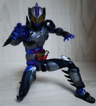 S.H.Figuarts   假面骑士亚马逊尼奥