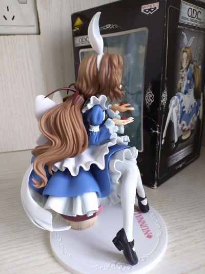 一番くじ  CODE GEASS in Wonderland B賞 娜娜莉・兰佩洛基  