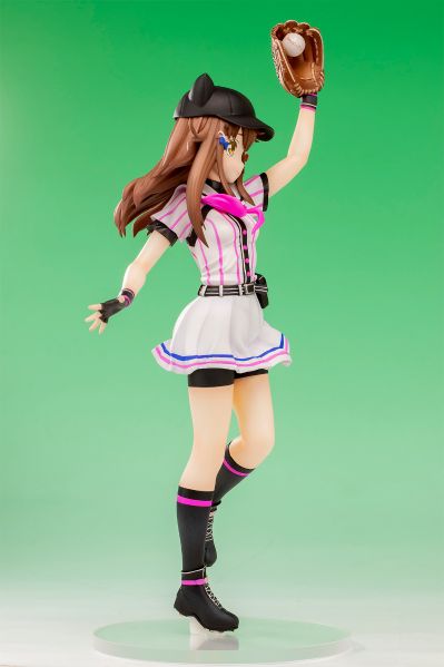 八月的棒球甜心  宇喜多茜