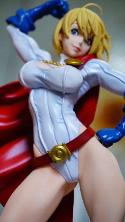美少女スタチュー DC Universe パワーガール 2nd Edition