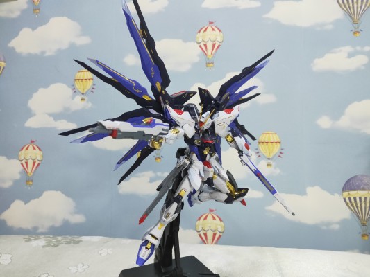 METAL BUILD 机动战士高达SEED DESTINY ZGMF-X20A 强袭自由高达 魂蓝版