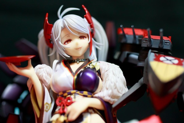 碧蓝航线 欧根亲王 	百花缭乱ver