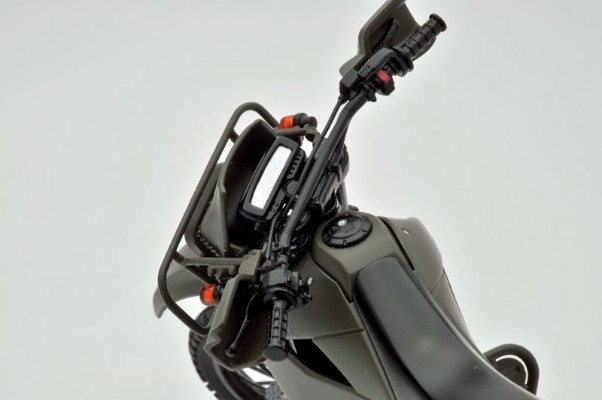 小军械库 LM002 陆上自卫队侦察摩托 DX版