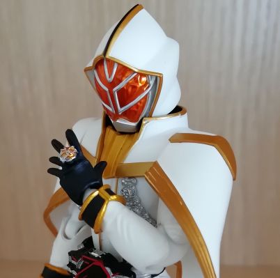 S.H.Figuarts 白色魔法师
