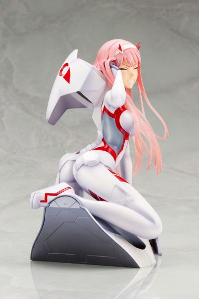 Darling in the FranXX 零二 The 13th Unit ver.