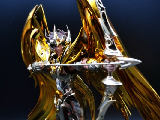 圣闘士圣衣神话EX 圣闘士星矢 黄金魂 -Soul of Gold- 	射手座艾奥罗斯