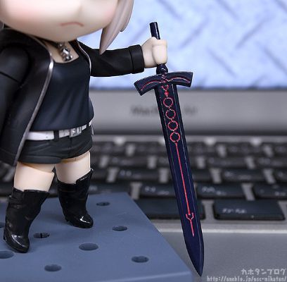 粘土人#1142-DX Fate/Grand Order Saber(Alter) 新宿ver. Cuirassier Noir