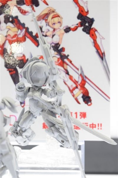 桌面军队 女神装置 朱罗 弓兵