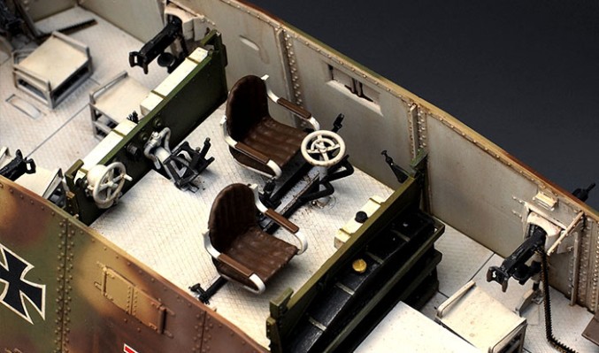 1/35 德国A7V坦克（克虏伯型）