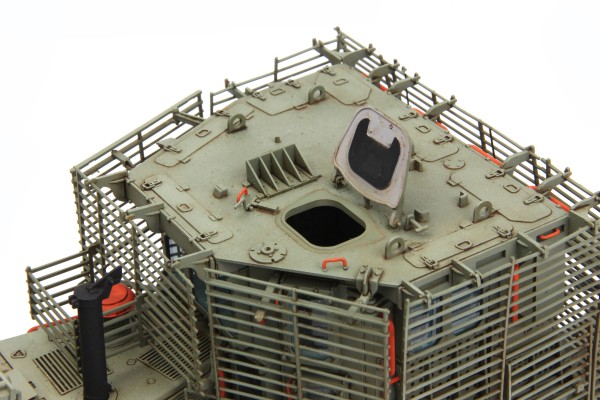 1/35 美国 D9R 装甲推土机 格栅装甲型