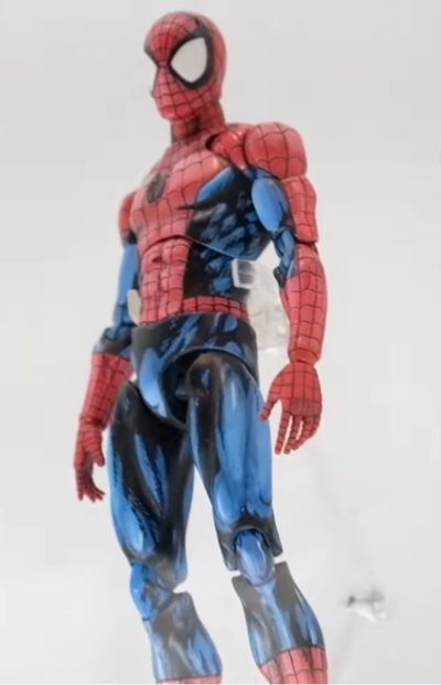 MAFEX No.108  蜘蛛侠 蜘蛛侠&彼得·帕克 Comic Paint Ver. 