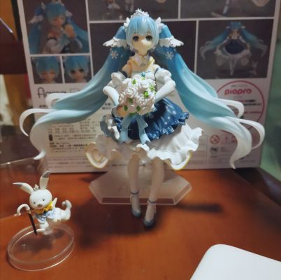 figma#EX-054 Vocaloid 初音未来&Rabbit Yukine 公主 雪未来 2019