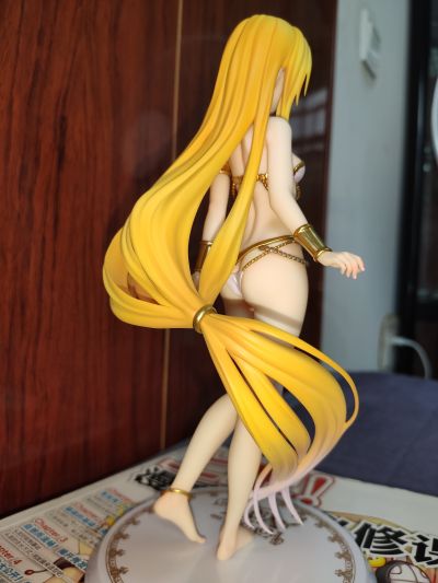 出包王女DARKNESS 金色之暗