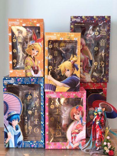 VOCALOID 镜音连 花色衣