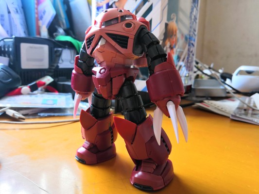 RG 1/144  MSM-07S 夏亚专用魔蟹