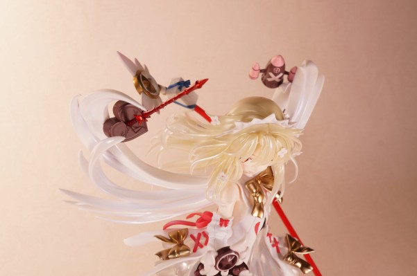 Fate/Grand Order 伊莉雅斯菲尔·冯·爱因兹贝伦 巧克力天使Ver.