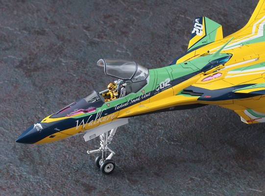 65850 超时空要塞系列 VF-31F 齐格飞 “要·巴卡妮雅 配色” 剧场版 超时空要塞Δ
