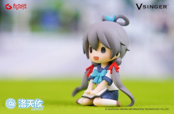 洛天依水手服系列盒蛋