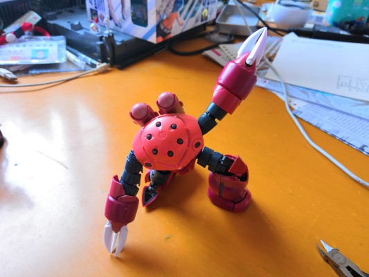 RG 1/144  MSM-07S 夏亚专用魔蟹