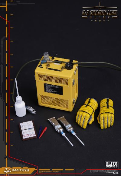 DAMTOYS 78030 U-2 侦察机 飞行员 U-2 “龙女” 