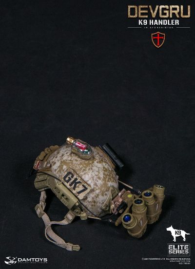 DAMTOYS 78040 1/6 海军特种作战发展大队 DEVGRU K9队员在阿富汗