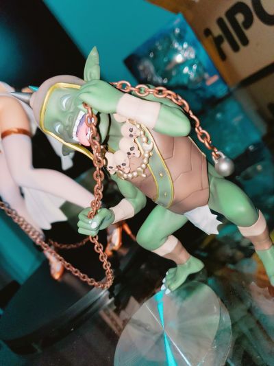 「被哥布林俘获的美丽女王Farnellis」 哥布林